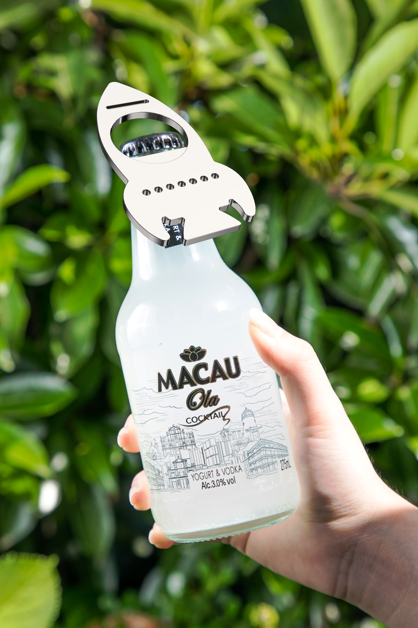 Steti Stainless Steel Rocket and Astronaut Bottle Opener, Heavy Duty, Modern Design
